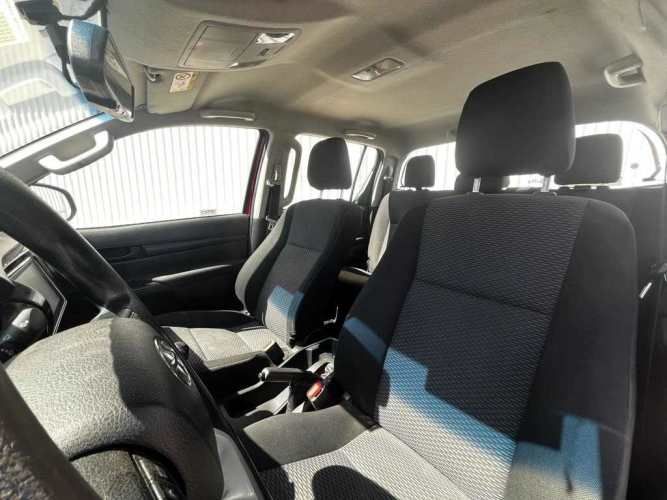 TOYOTA HILUX 2022
