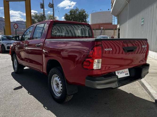 TOYOTA HILUX 2022