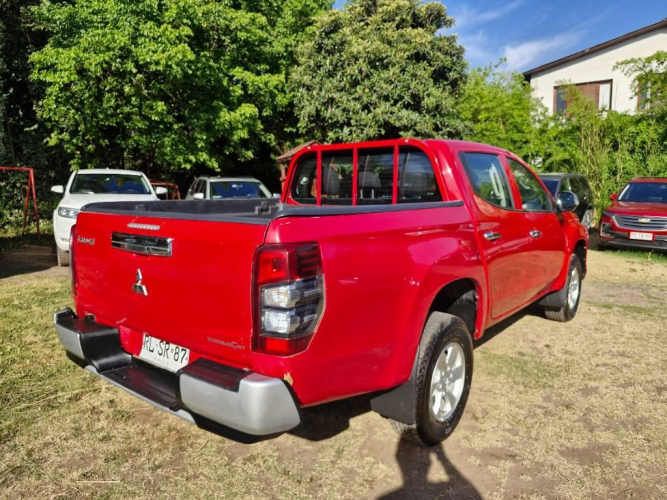 Mitsubishi l200 2022
