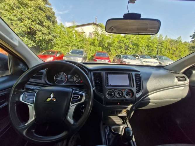 Mitsubishi l200 2022