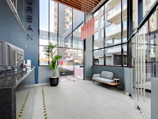 Av. Vicuña Mackenna  (1 Est ) [1746-1]