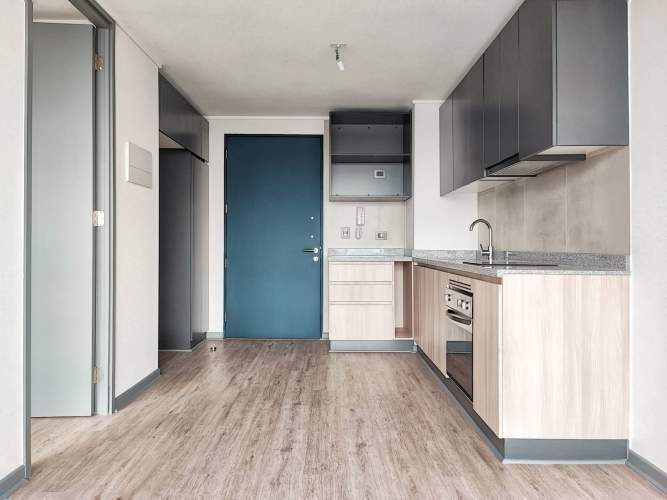 Av. Vicuña Mackenna  (1 Est ) [1746-1]