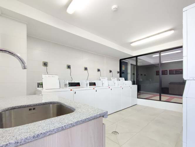 Av. Vicuña Mackenna  (1 Est ) [1746-1]