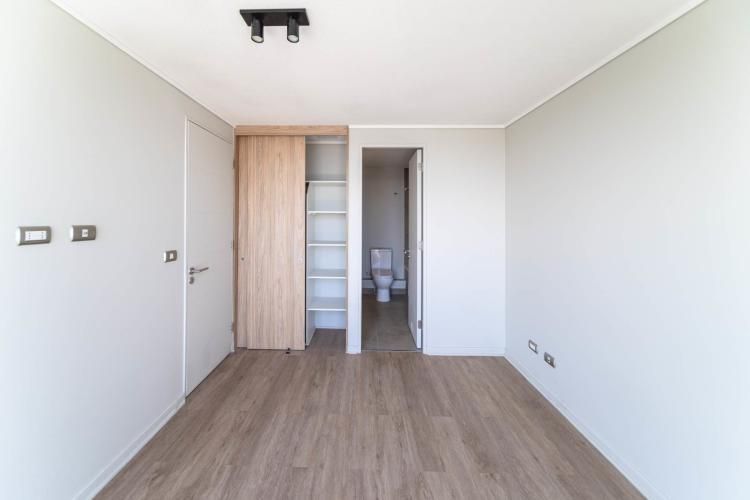 Edificio Cinco de Ab [3129-1]