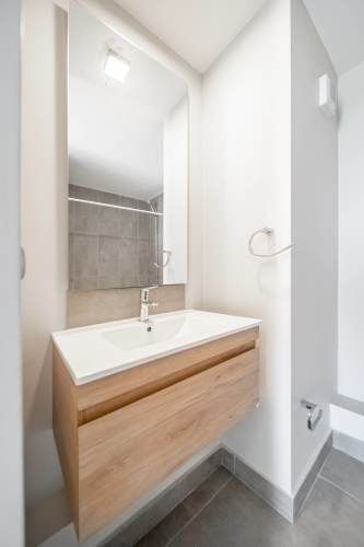 Edificio Cinco de Ab [3129-1]