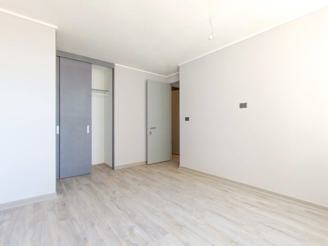 Av. Fermín Vivaceta  [2465-3]