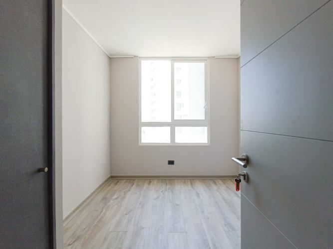 Av. Fermín Vivaceta  [2465-3]