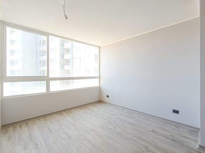 Av. Fermín Vivaceta  [2465-3]