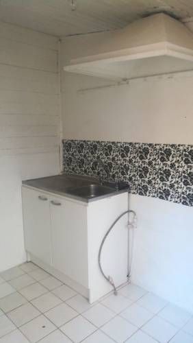 Se Arrienda casa interior