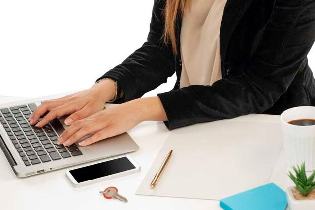 TCONSTRUYE - Secretaria/Asistente Administrativo Comercial