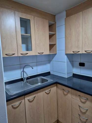 ARRIENDO DPTO. A PASOS EST. METRO LA MONEDA