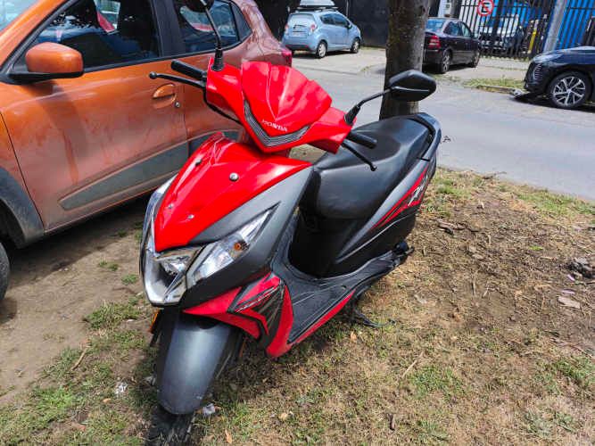 Scooter Honda Dio 110