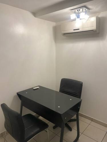 SE VENDE OF.CONSULTA LAS CONDES $.-