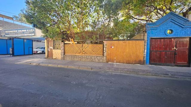 Vende Propiedad usos habitacional ocomercial