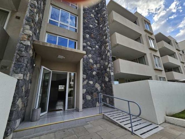 Departamento en Edificio Solar Del Parque