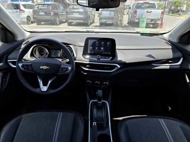 CHEVROLET TRACKER 2025