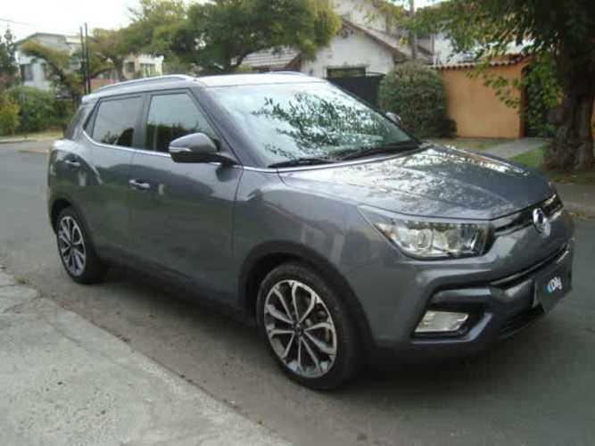 SSANGYONG TIVOLI AT AÑO 2019 FULL UNICO DUEÑO