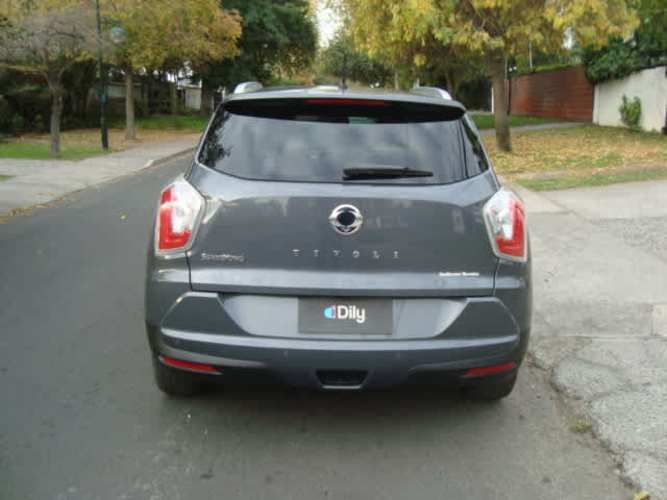 SSANGYONG TIVOLI AT AÑO 2019 FULL UNICO DUEÑO