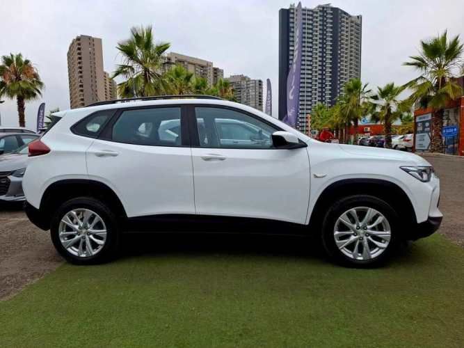 CHEVROLET TRACKER 2025