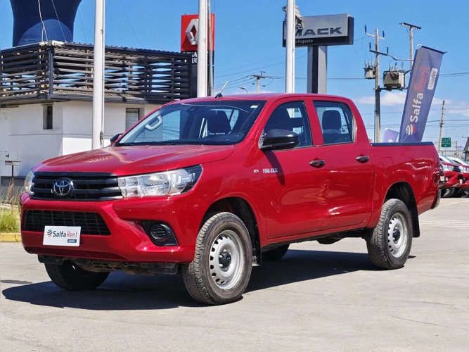 TOYOTA HILUX 2023