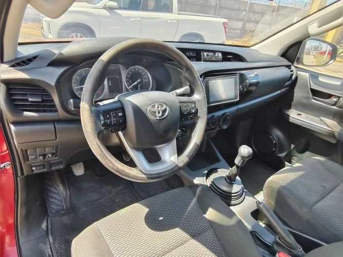 TOYOTA HILUX 2023