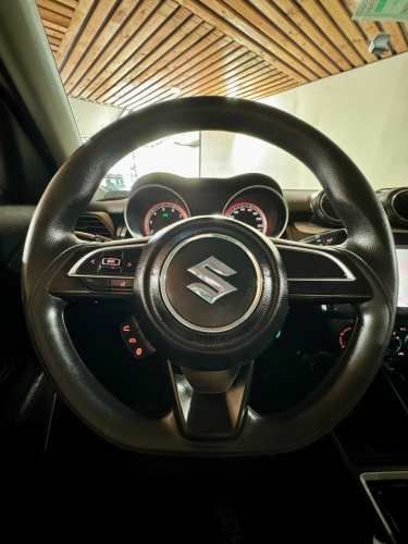 SUZUKI SWIFT GL