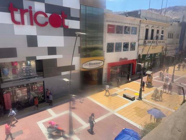 Se Arrienda Linda Oficina en pleno centro 3 of. 1b 1 sin Amoblar!