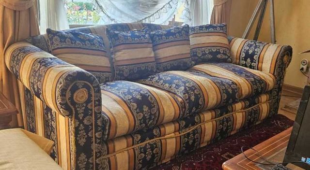 Vendo sofá tres cuerpos