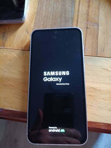 Vendo Samsung s23FE