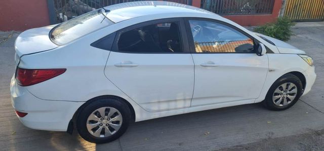 HYUNDAI ACCENT 2018 - OPORTUNIDAD PARA MECÁNICOS / REPARADORES