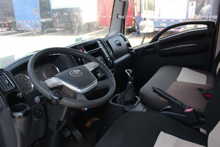 Camion Faw F-511 año 2023 PLANO BARANDAS FULL AC