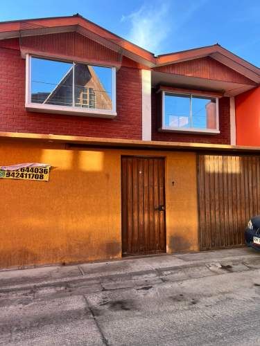 Casa Pasaje Las Torcazas 6H y 2B