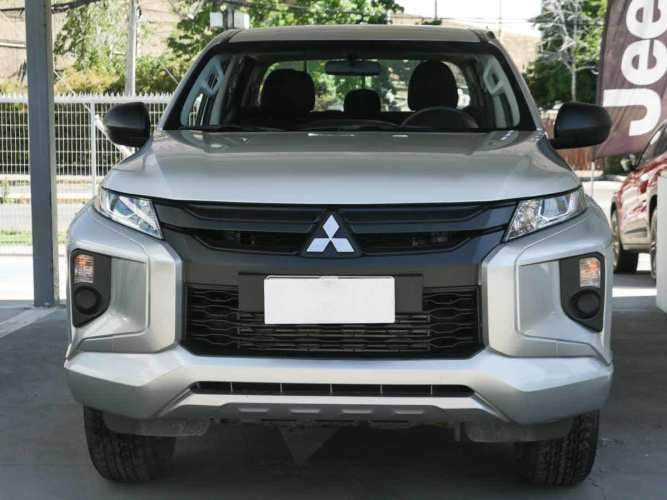 Mitsubishi L200 2023 L-200 Work Cr D/c 4x2 Td