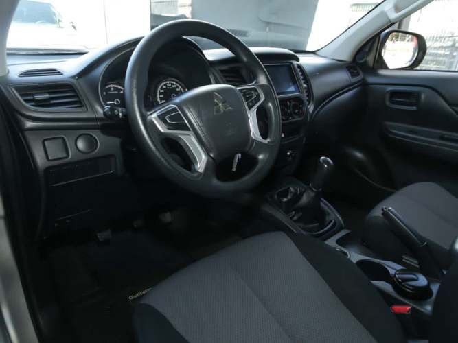 Mitsubishi L200 2023 L-200 Work Cr D/c 4x2 Td