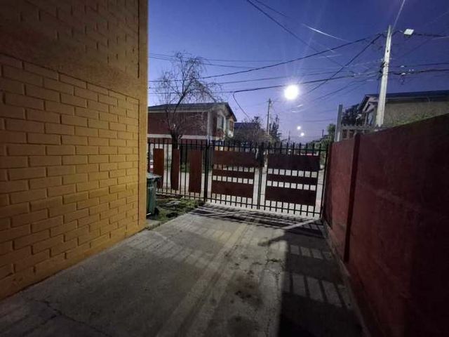 Muy linda casa  con  muy buena conectividad (135920)