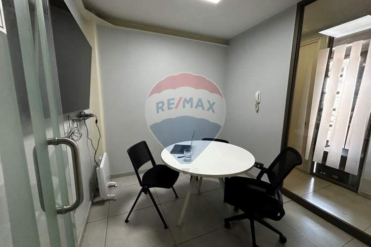 Co-office stgo edificio sustentable providencia