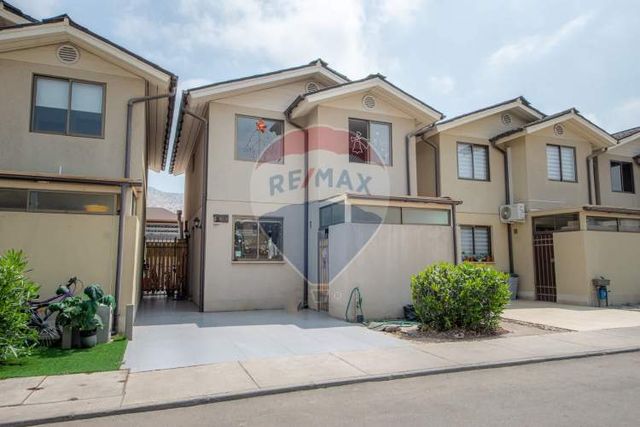 Oportunidad casa condominio 3 dorm 3 baños est