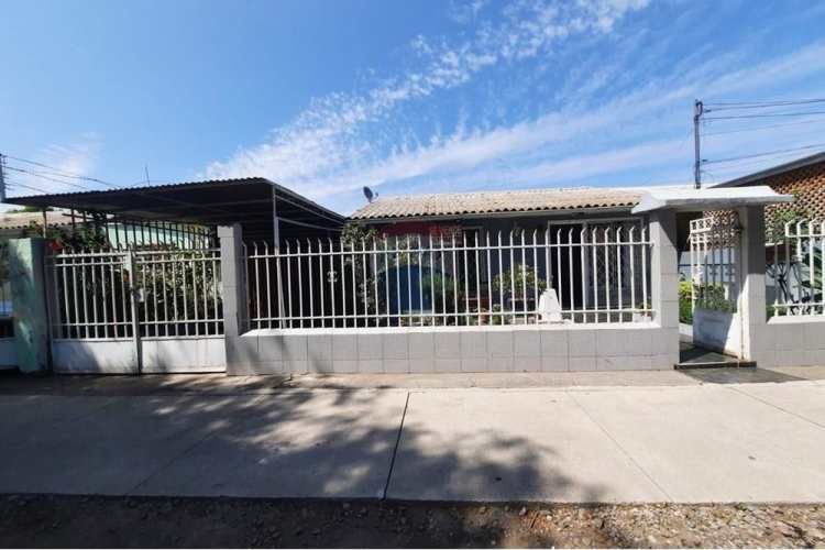 Casa regularizada 4dor/2baños