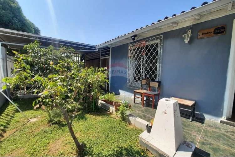 Casa regularizada 4dor/2baños