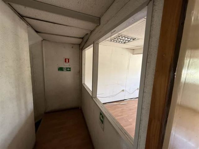 LOCAL COMERCIAL Conde de Manzo 926