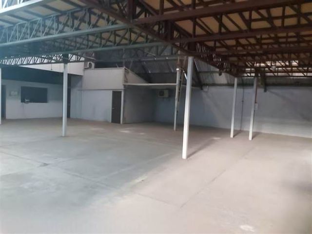 BODEGA Galpón Industrial Vicuña Mackenna 717 m2