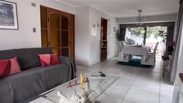 CASA Simon Gonzalez 7981