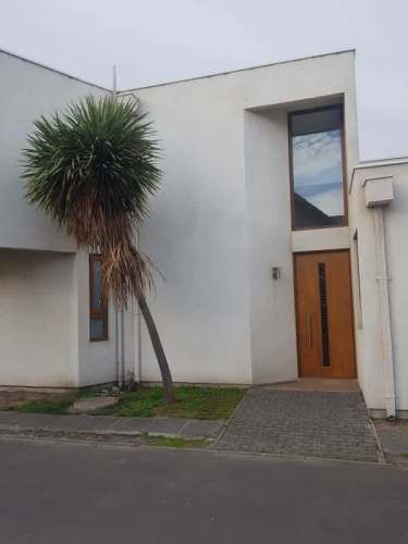 VENDO CASA EN MACHALI- CAMINO EL RECREO