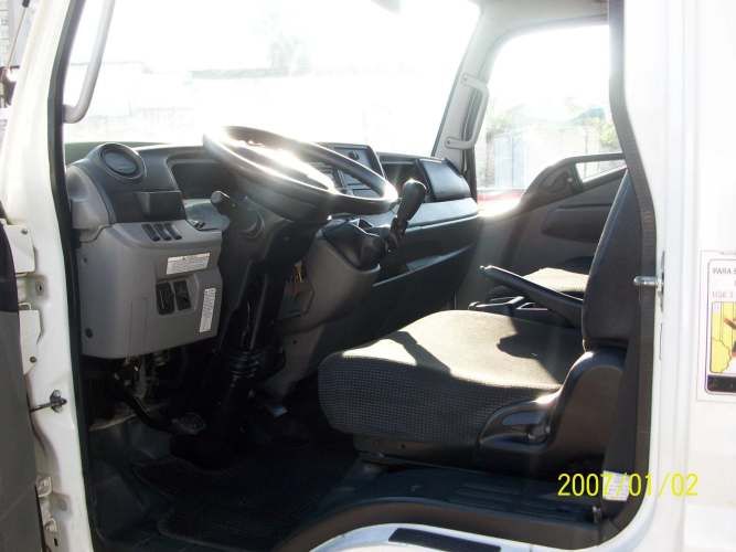 camion mitsubishi canter 915  2019