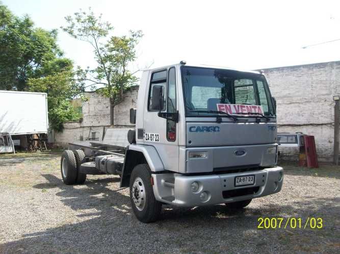 camion forg cargo 1317 año 2006