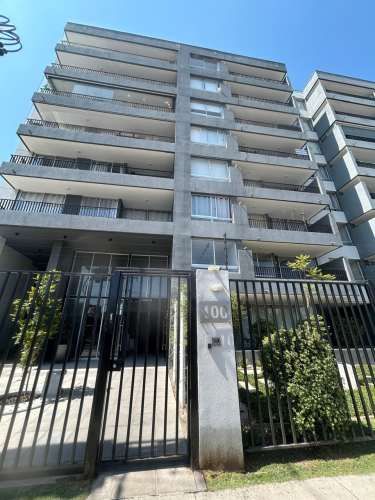 SE ARRIENDA DEPTO. DE 2D2B CON ESTACIONAMIENTO Y BOD EN LA FLORIDA