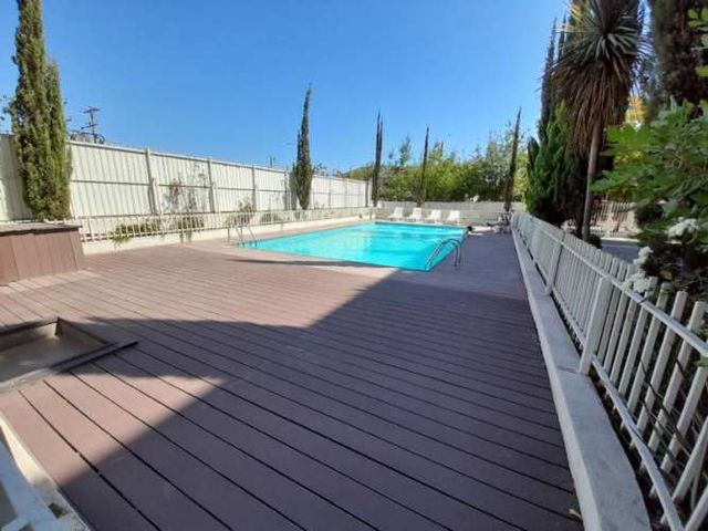 PARQUE INÉS DE SUÁREZ, 2 ESTAC.