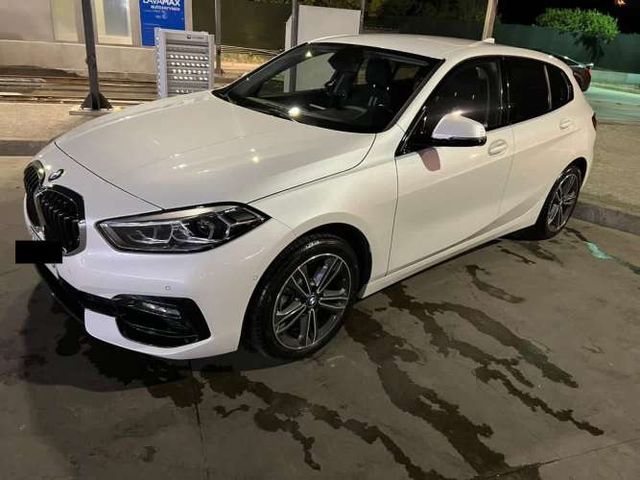 BMW 118i Año 2022 – Excelente estado (Viña del Mar).