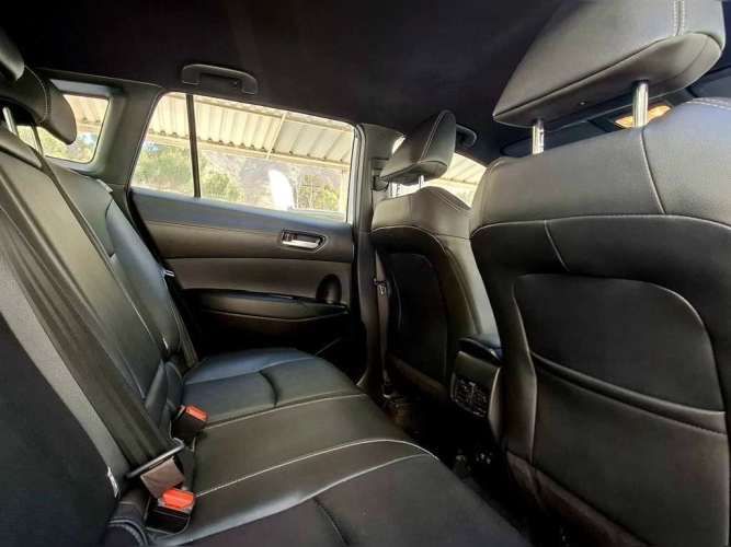 TOYOTA COROLLA CROSS 2024