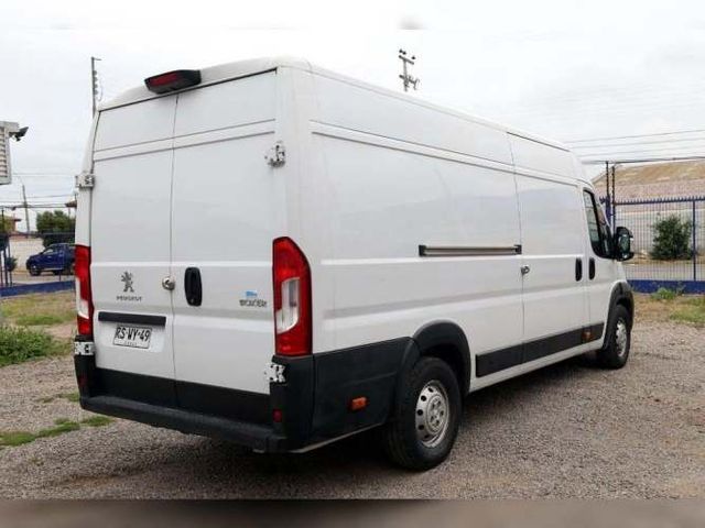 PEUGEOT BOXER 2022